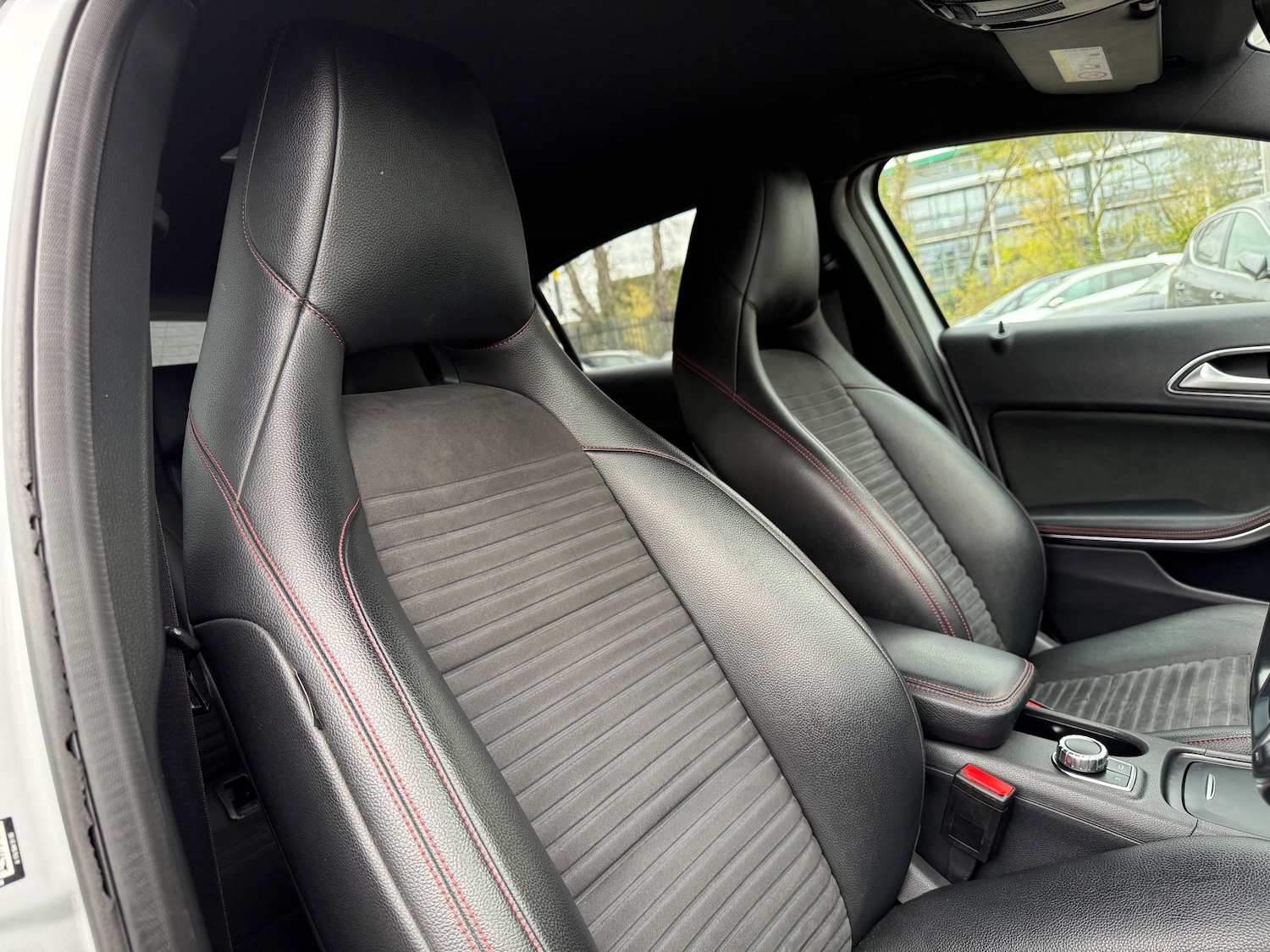 Used Mercedes-Benz A-Class 2015 for sale - 75337797: Photo 46