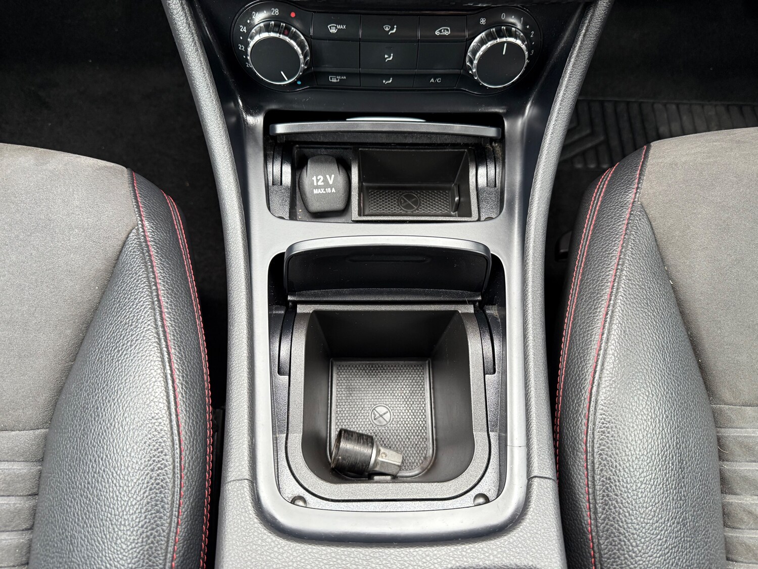 Used Mercedes-Benz A-Class 2015 for sale - 75337797: Photo 55