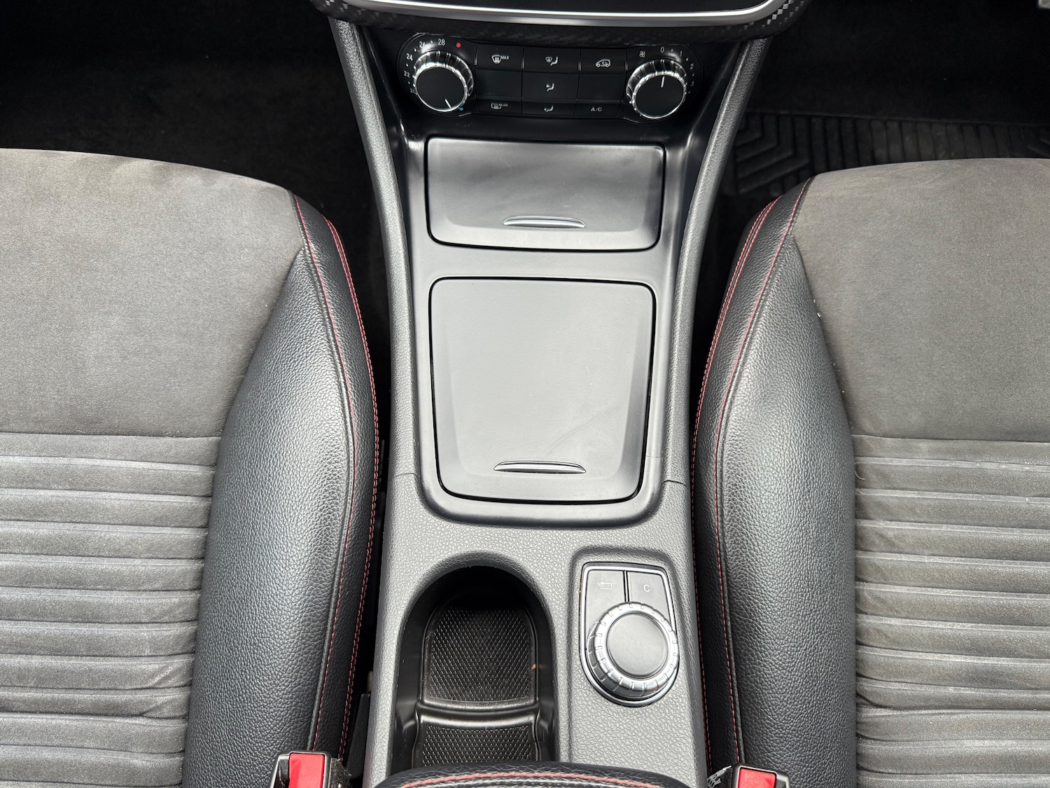 Used Mercedes-Benz A-Class 2015 for sale - 75337797: Photo 56