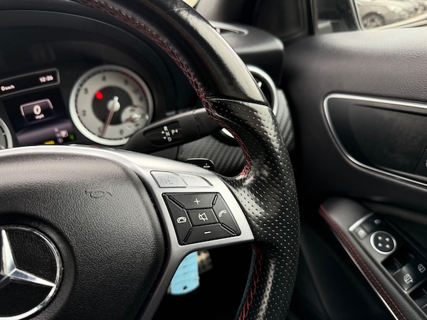 Used Mercedes-Benz A-Class 2015 for sale - 75337797: Photo 62