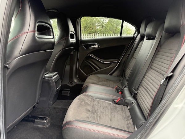 Used Mercedes-Benz A-Class 2015 for sale - 75337797: Photo 8