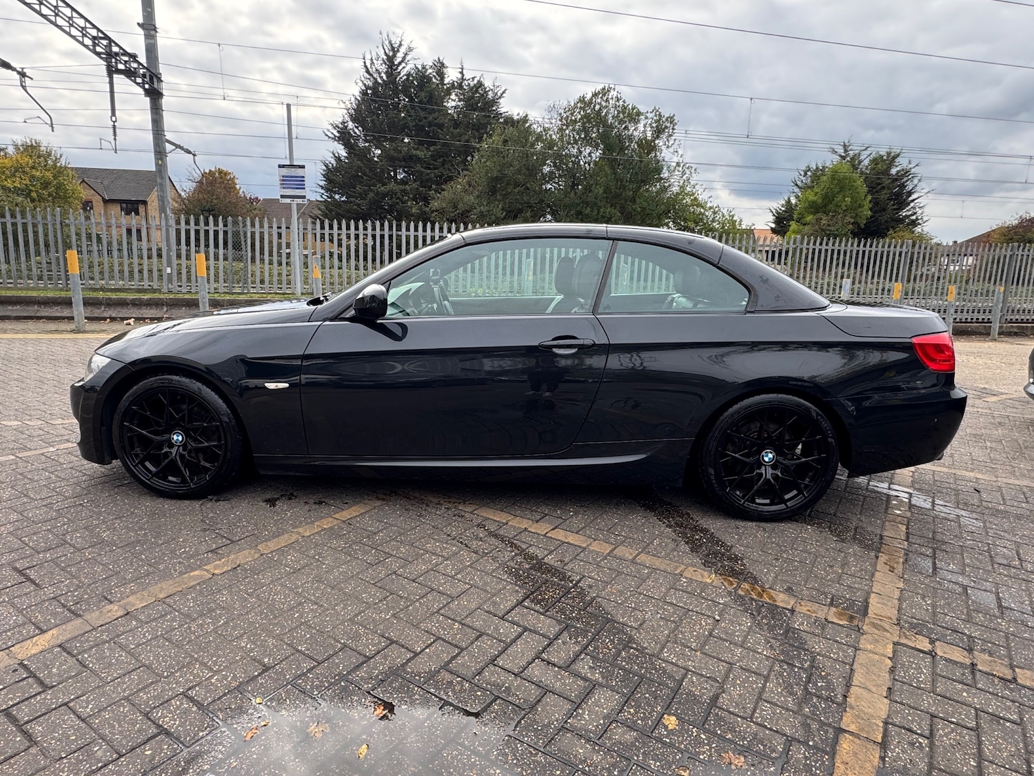 Used BMW 3 Series 2011 for sale - 77984182: Photo 10