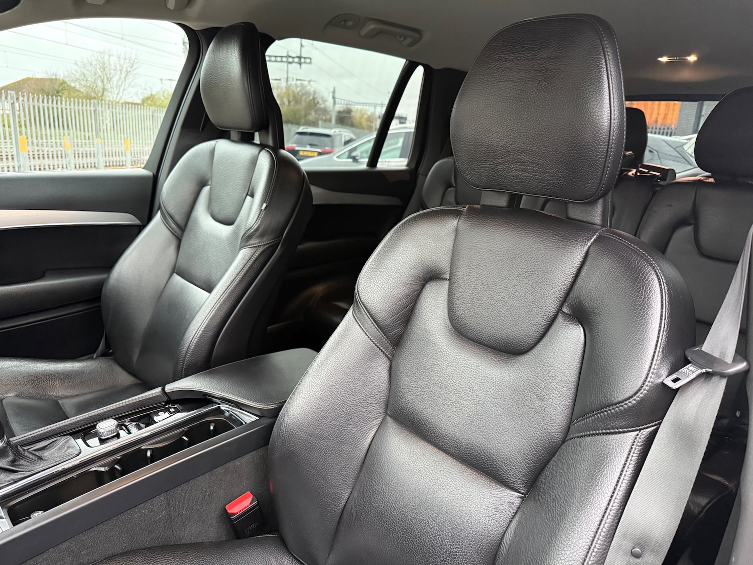 Used Volvo XC90 2017 for sale - 76523409: Photo 26