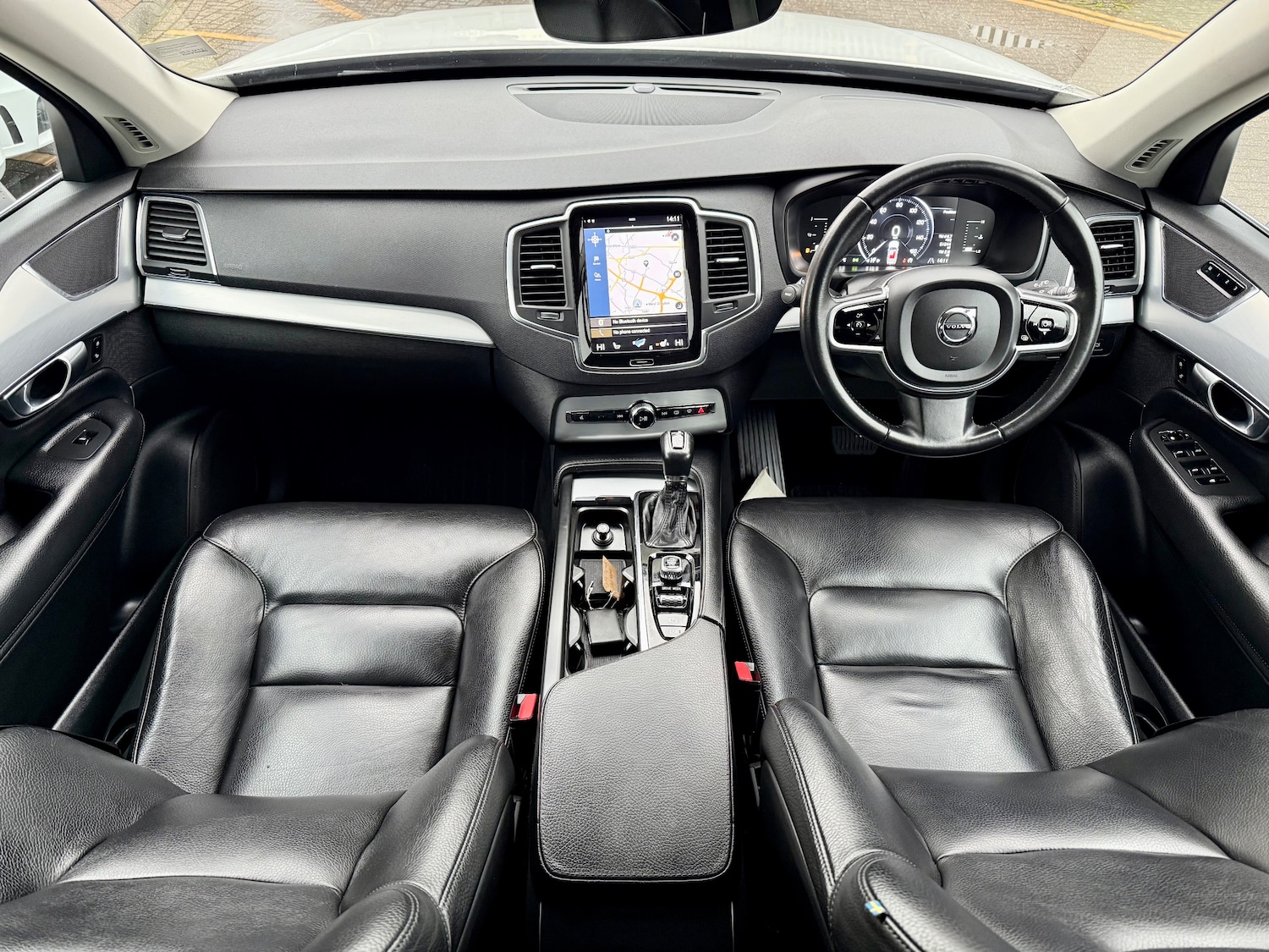 Used Volvo XC90 2017 for sale - 76523409: Photo 3