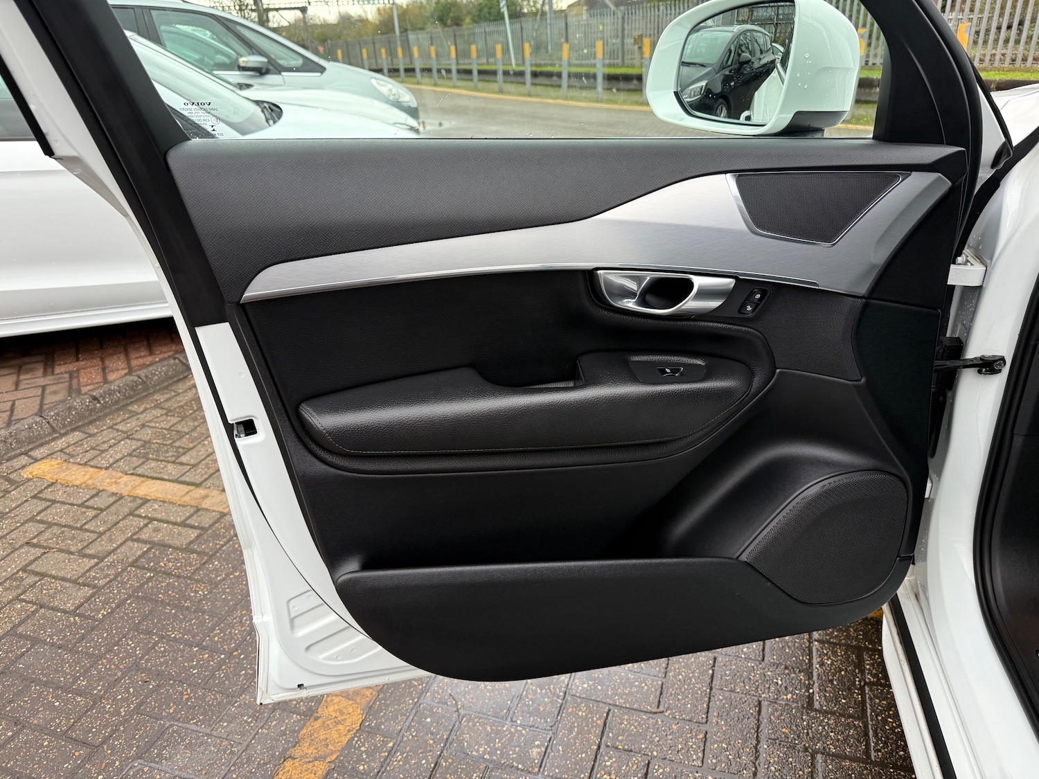 Used Volvo XC90 2017 for sale - 76523409: Photo 66