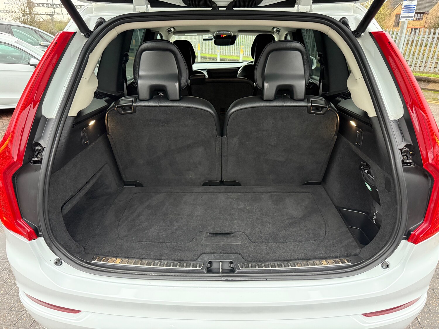 Used Volvo XC90 2017 for sale - 76523409: Photo 68