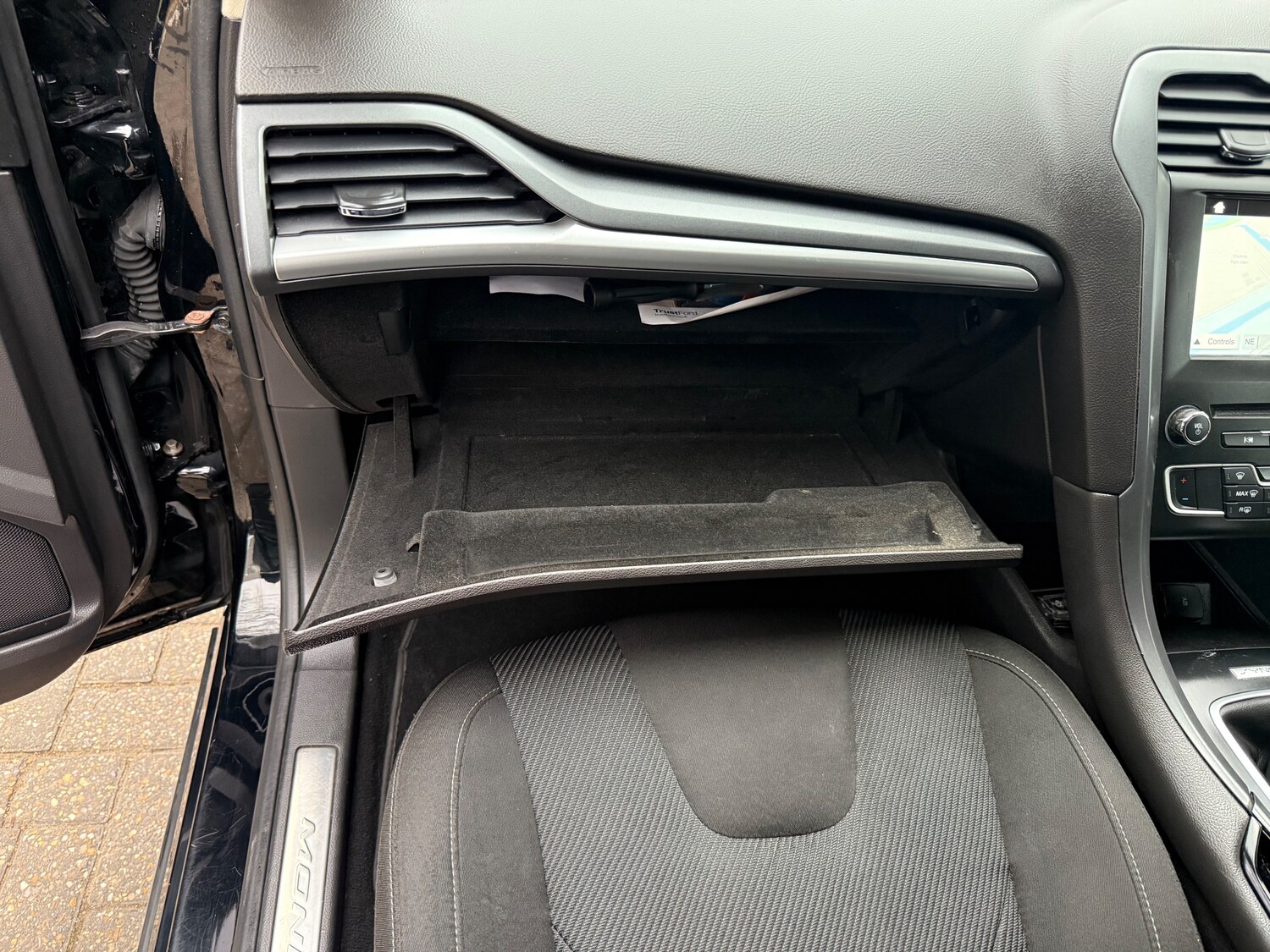 Used Ford Mondeo 2016 for sale - 76767457: Photo 17