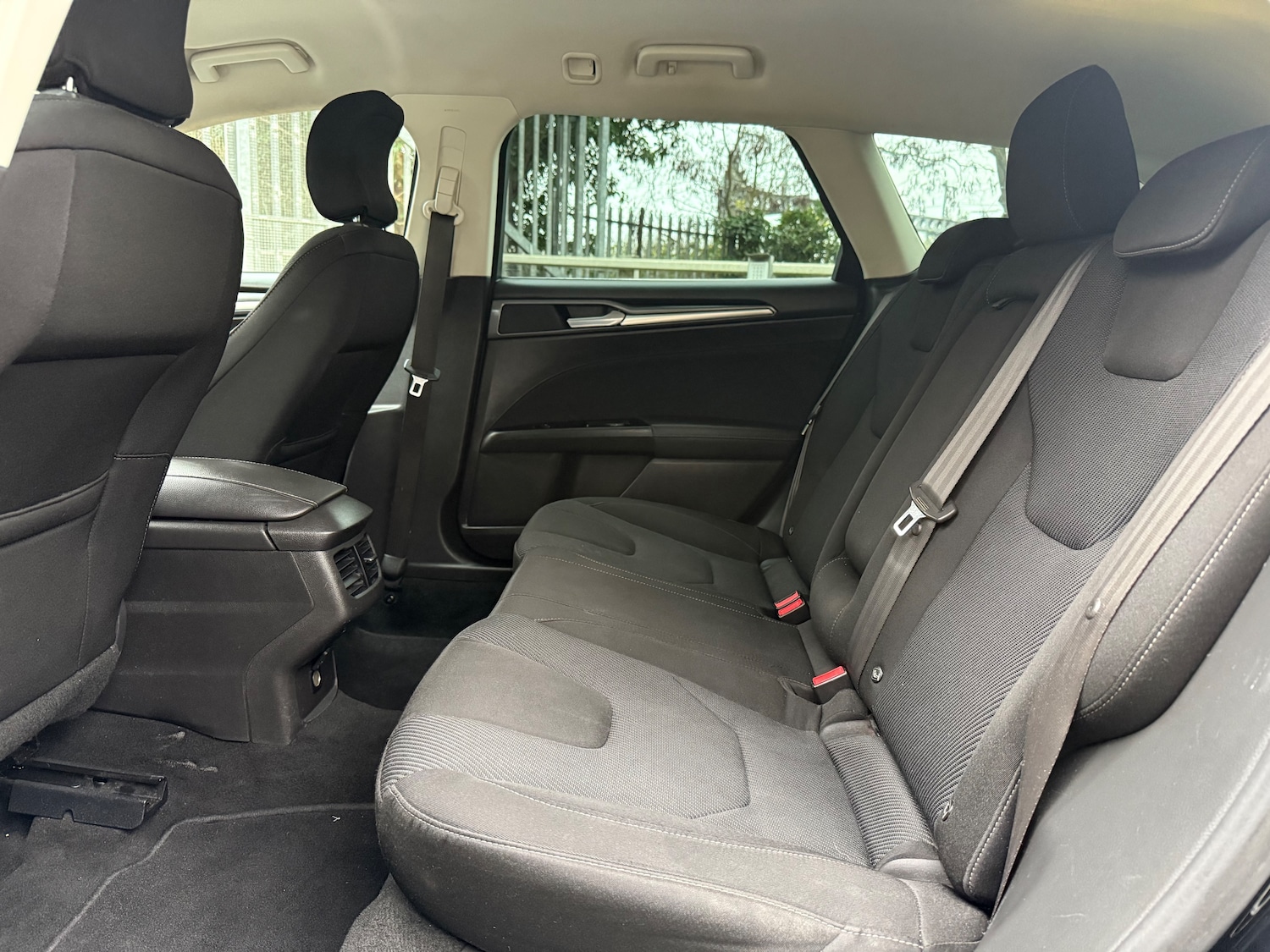 Used Ford Mondeo 2016 for sale - 76767457: Photo 18