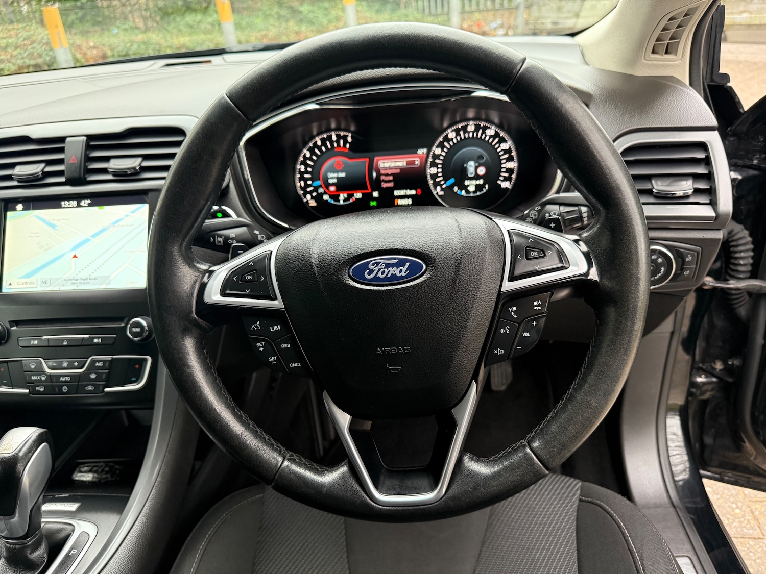 Used Ford Mondeo 2016 for sale - 76767457: Photo 45