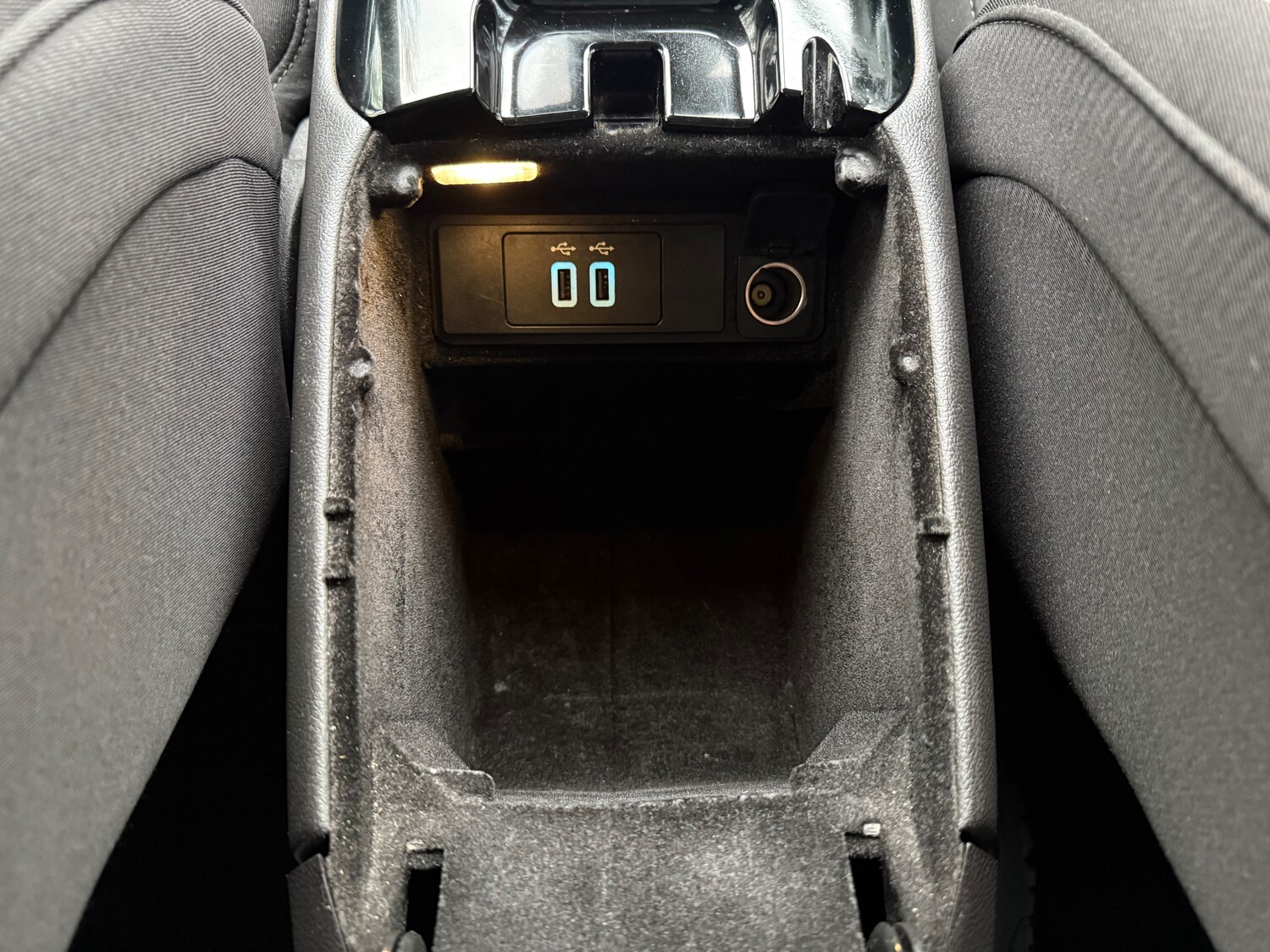 Used Ford Mondeo 2016 for sale - 76767457: Photo 59