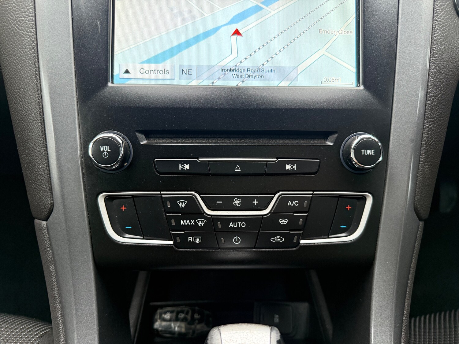 Used Ford Mondeo 2016 for sale - 76767457: Photo 61