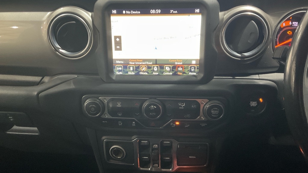 Used Jeep Wrangler 2018 for sale - 77259053: Photo 6