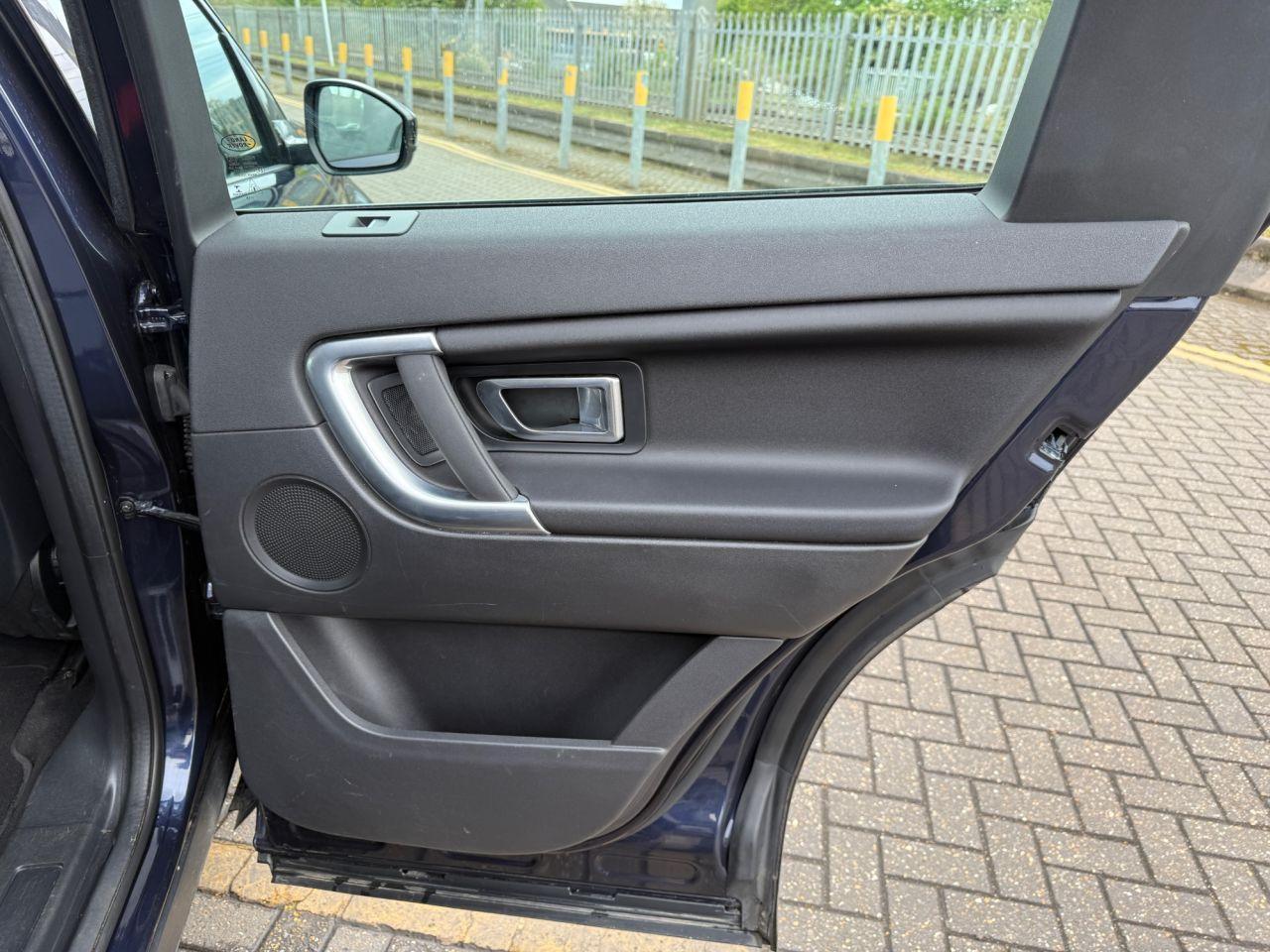 Used Land Rover Discovery Sport 2016 for sale - 76638015: Photo 19