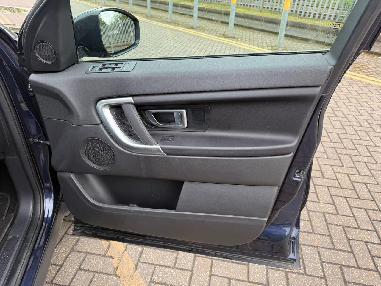 Used Land Rover Discovery Sport 2016 for sale - 76638015: Photo 21