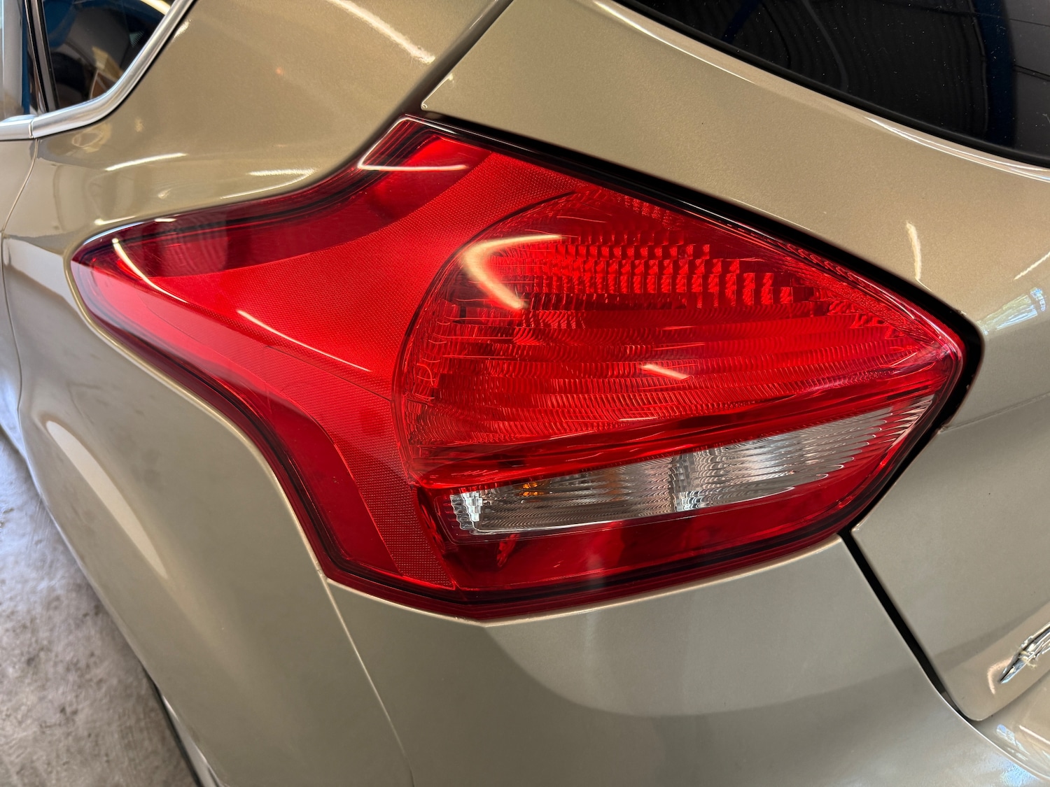 Used Ford Focus 2015 for sale - 75639201: Photo 32