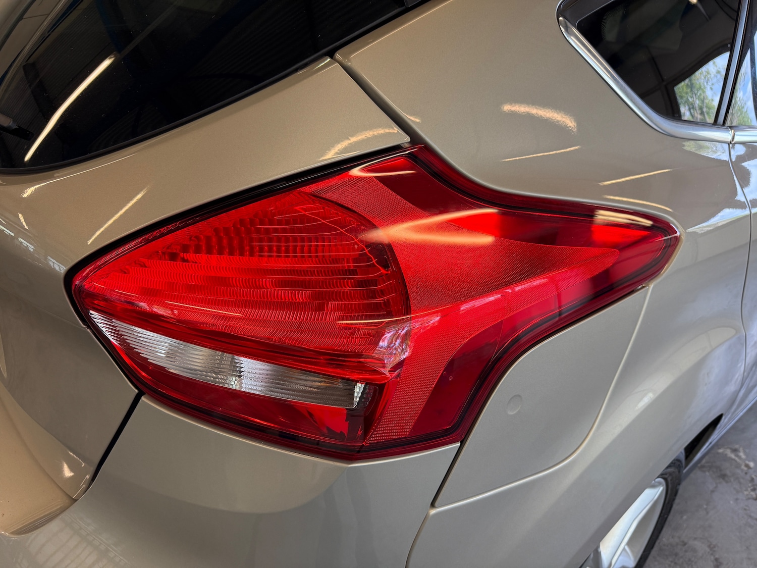 Used Ford Focus 2015 for sale - 75639201: Photo 33