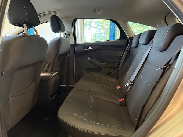 Used Ford Focus 2015 for sale - 75639201: Photo 39