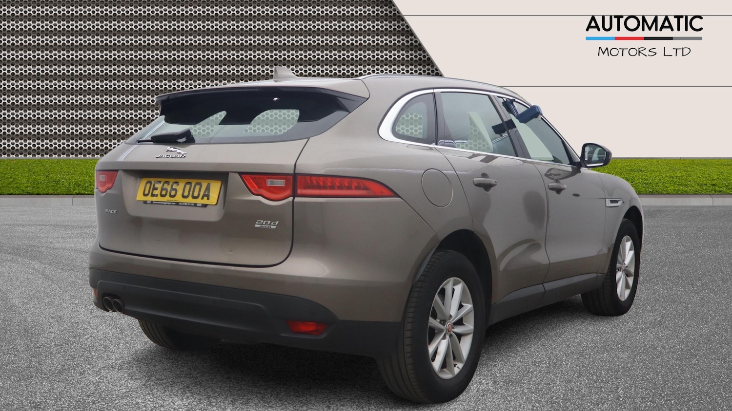 Used Jaguar F-Pace 2016 for sale - 78150438: Photo 2