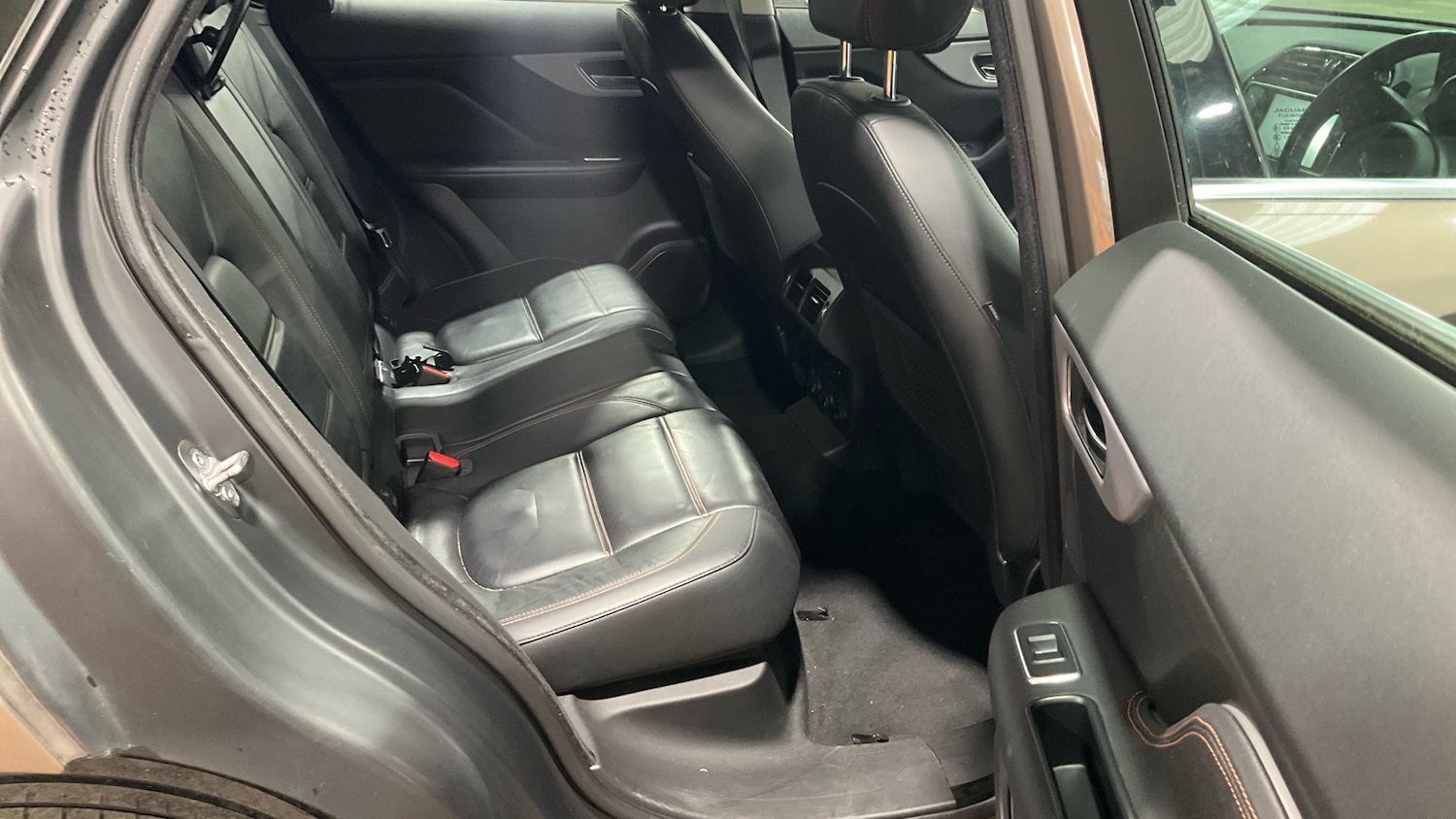 Used Jaguar F-Pace 2016 for sale - 78150438: Photo 6