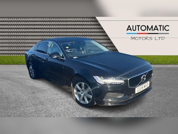 2019 (19) - 2.0 D4 Momentum Saloon 4dr Diesel Auto Euro 6 (s/s) (190 ps)