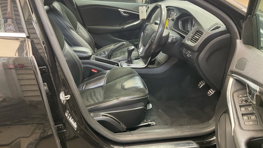 Used Volvo V40 for sale - 77061739: Photo 4