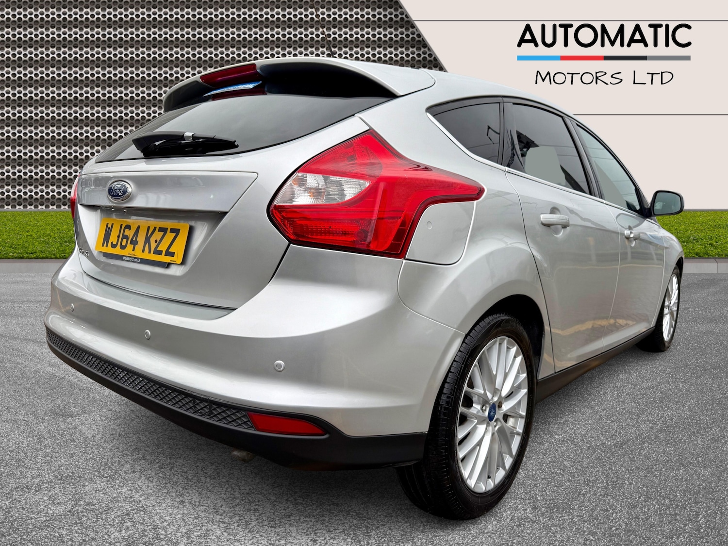 Used Ford Focus 2014 for sale - 76961901: Photo 2