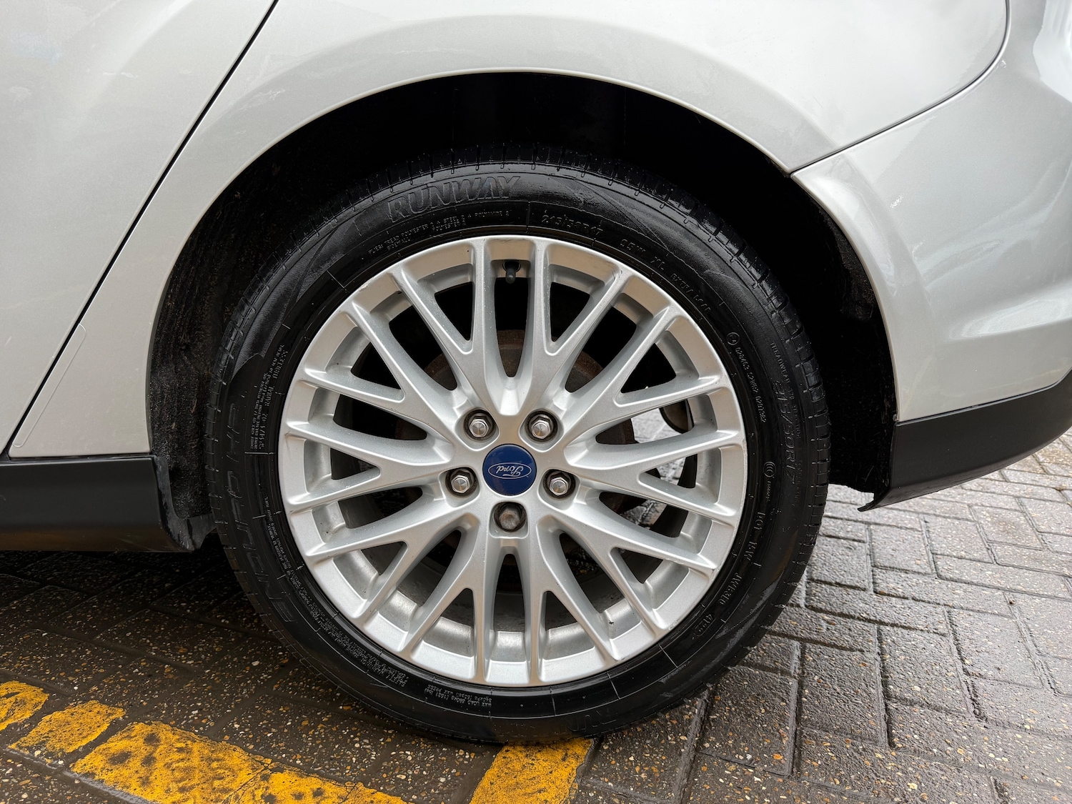 Used Ford Focus 2014 for sale - 76961901: Photo 22