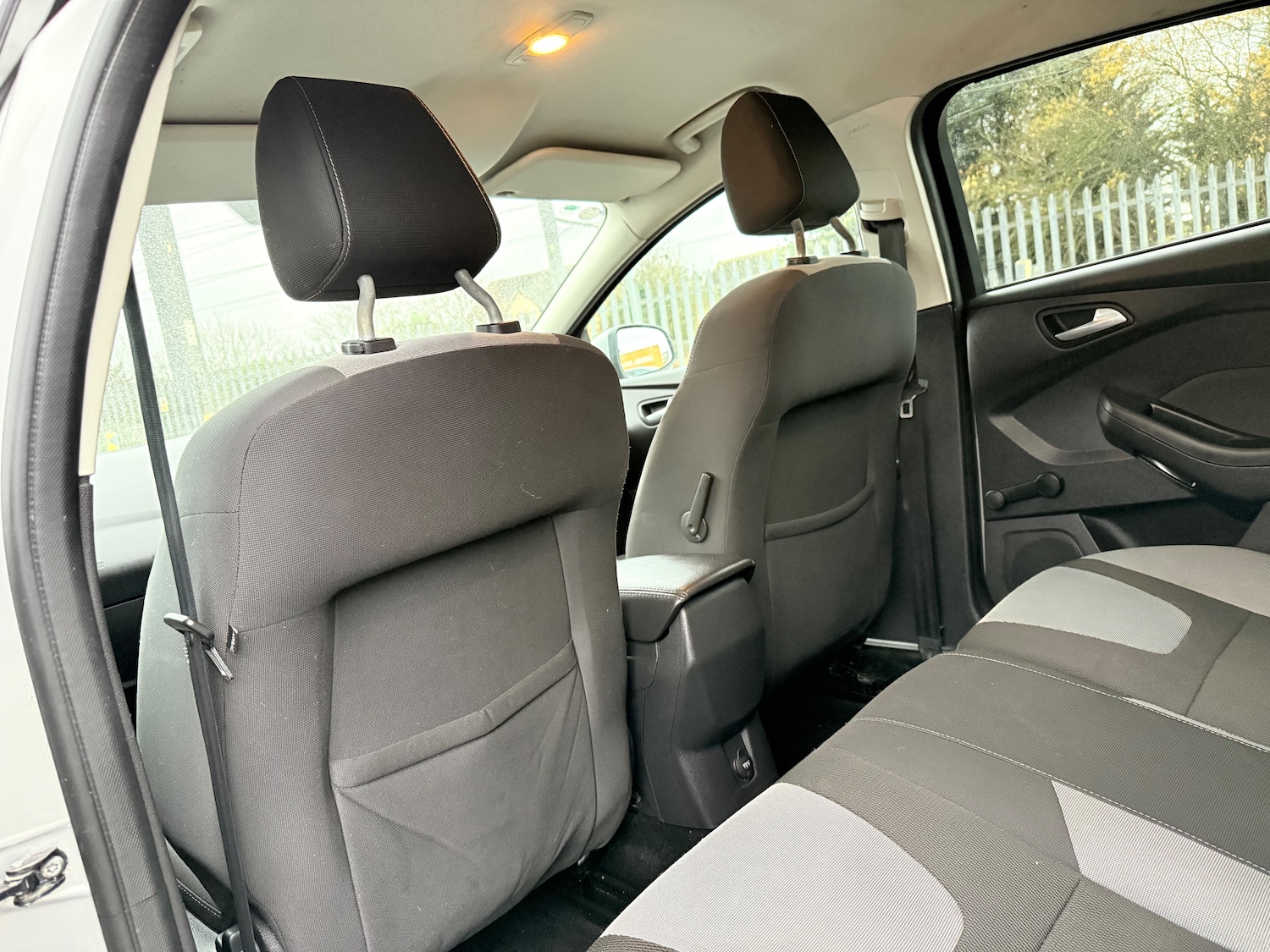 Used Ford Focus 2014 for sale - 76961901: Photo 29