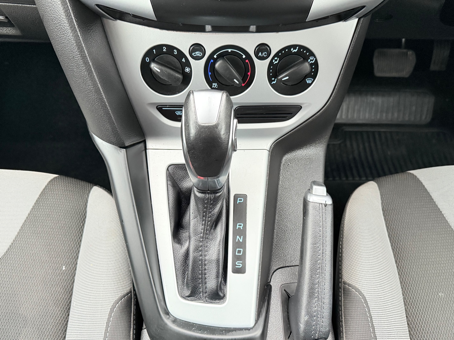 Used Ford Focus 2014 for sale - 76961901: Photo 40