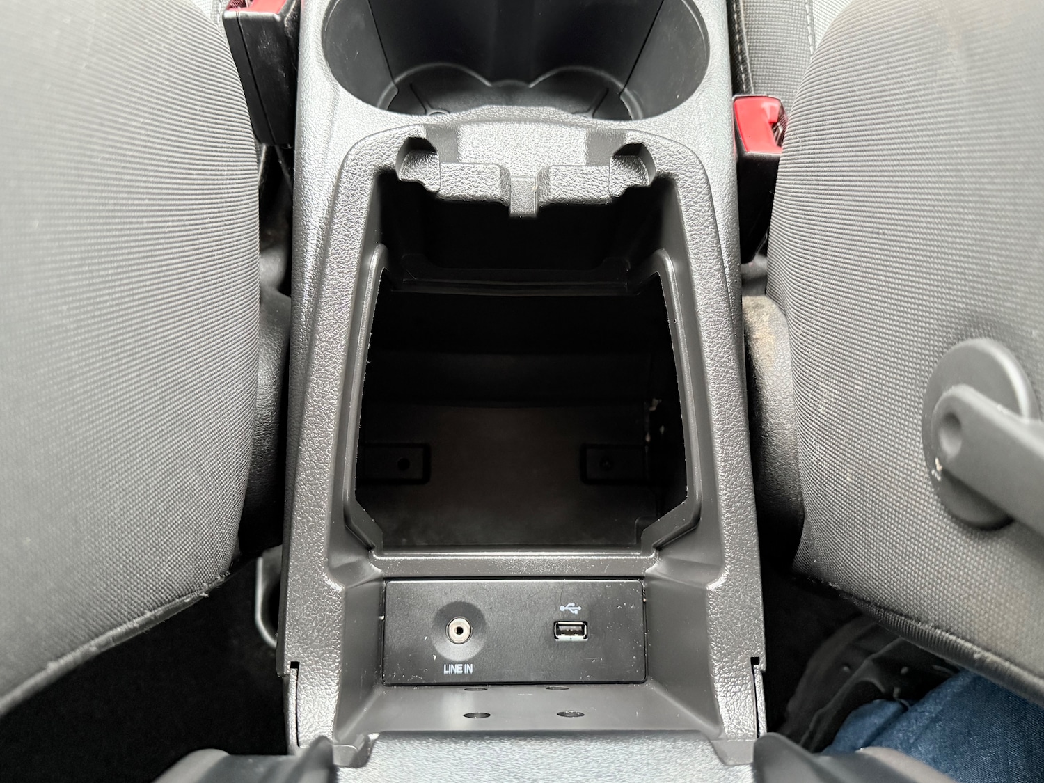 Used Ford Focus 2014 for sale - 76961901: Photo 43