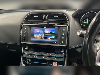 Used Jaguar XE 2017 for sale - 78016006: Photo