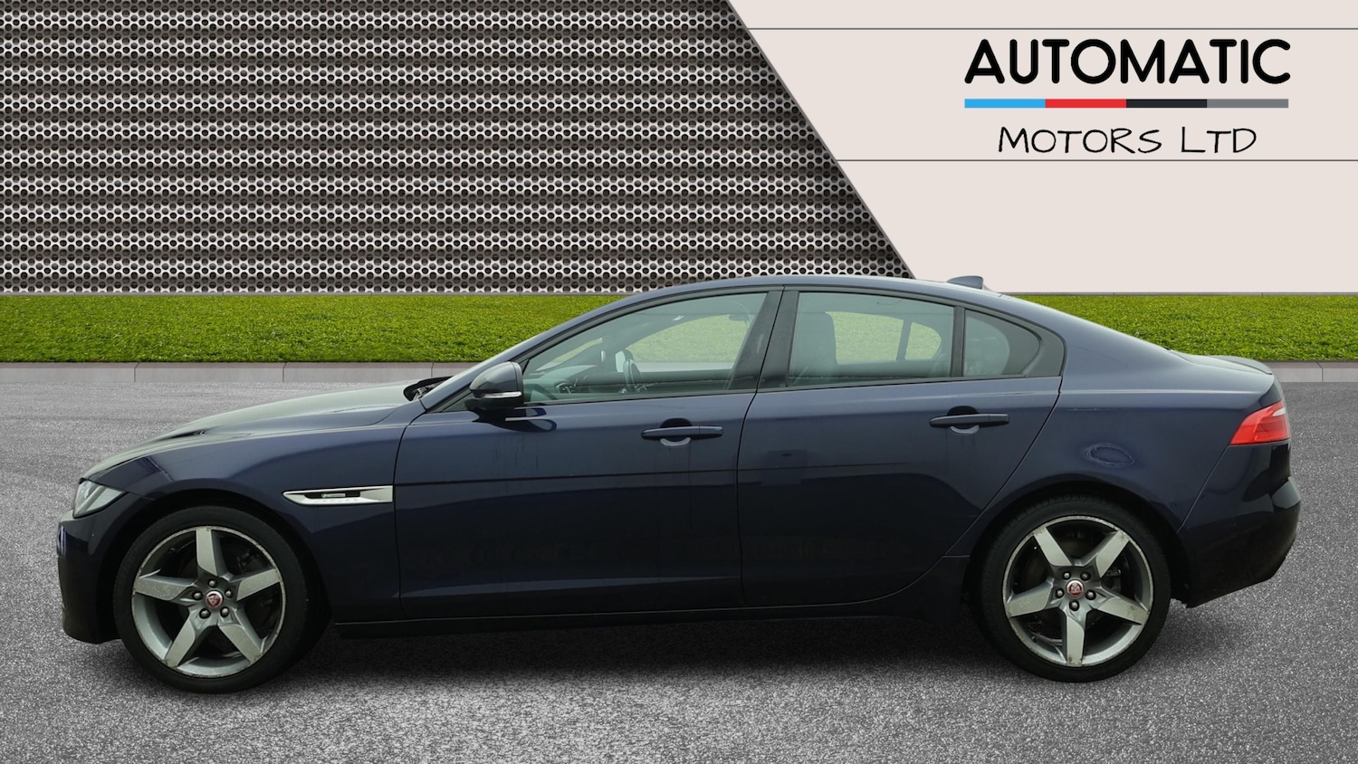 Used Jaguar XE 2017 for sale - 78016006: Photo 8