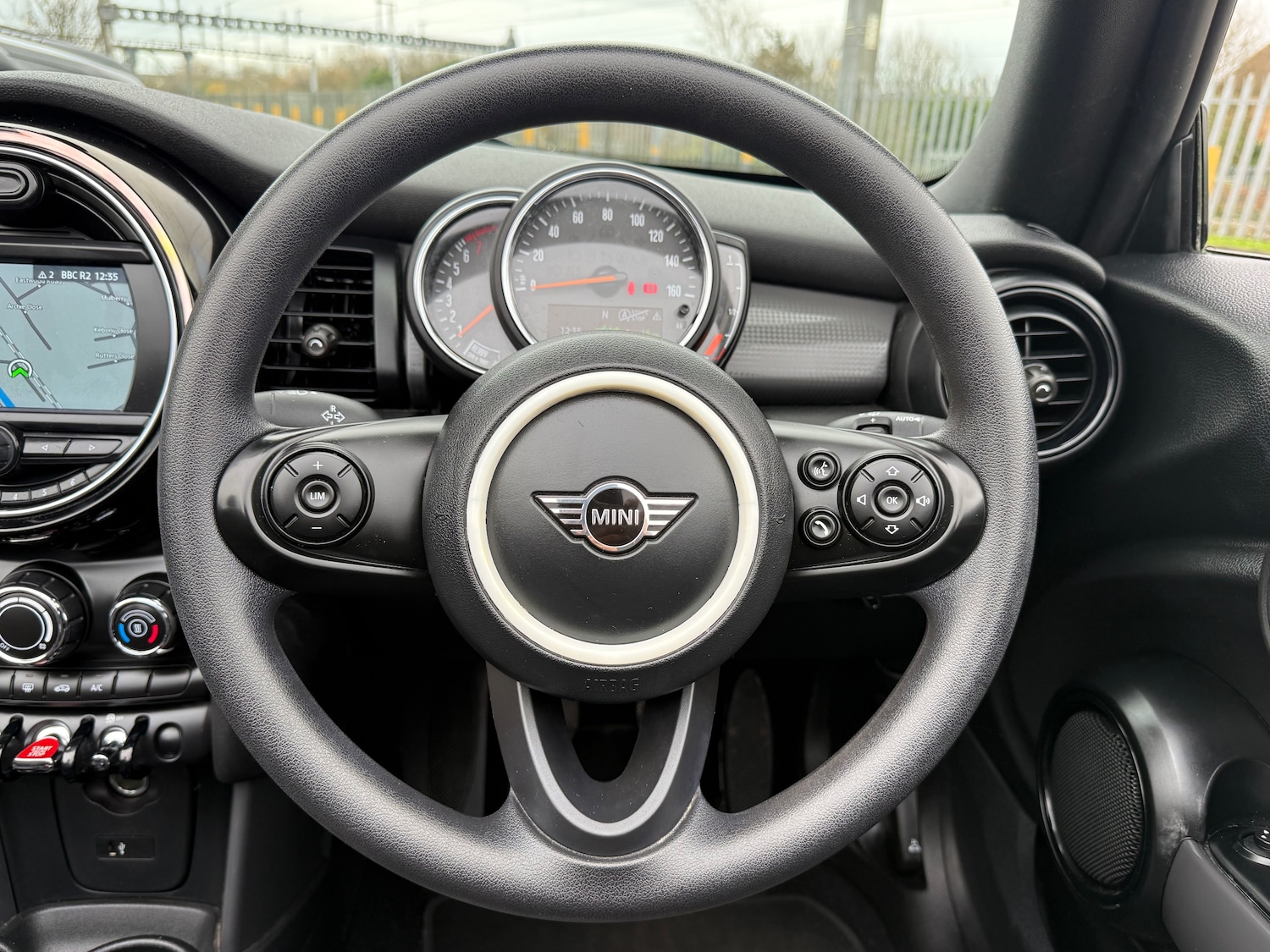 Used MINI Convertible 2018 for sale - 76883951: Photo 57