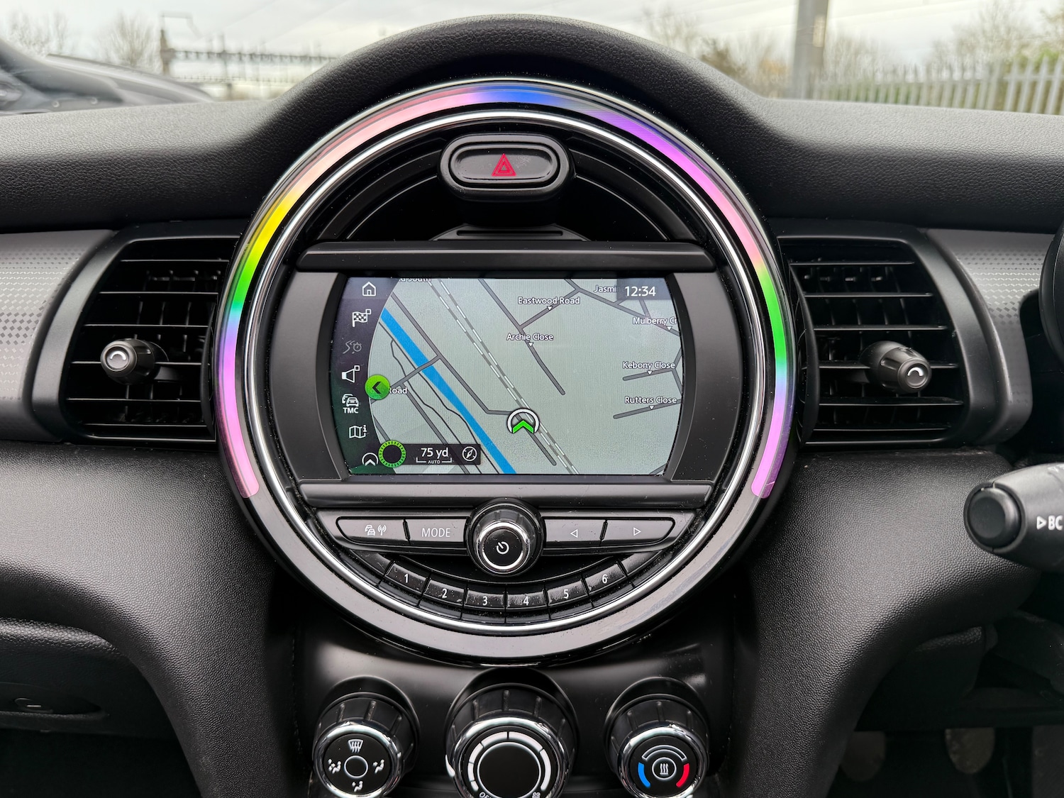 Used MINI Convertible 2018 for sale - 76883951: Photo 6