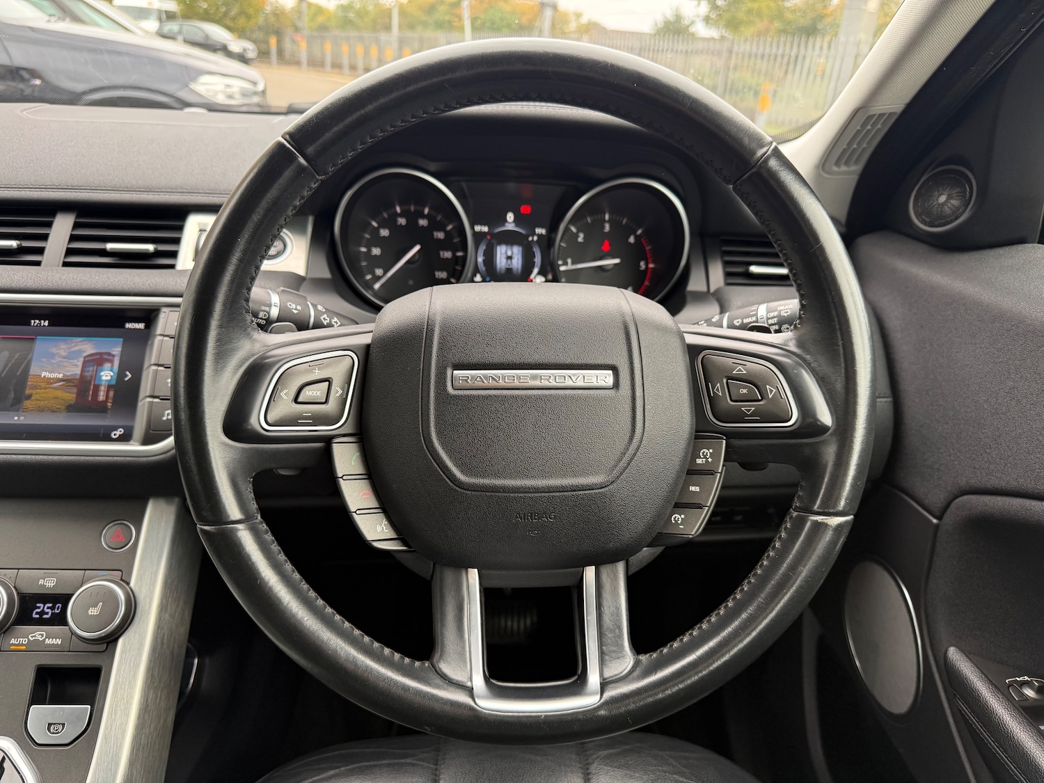 Used Land Rover Range Rover Evoque 2017 for sale - 76143663: Photo 58