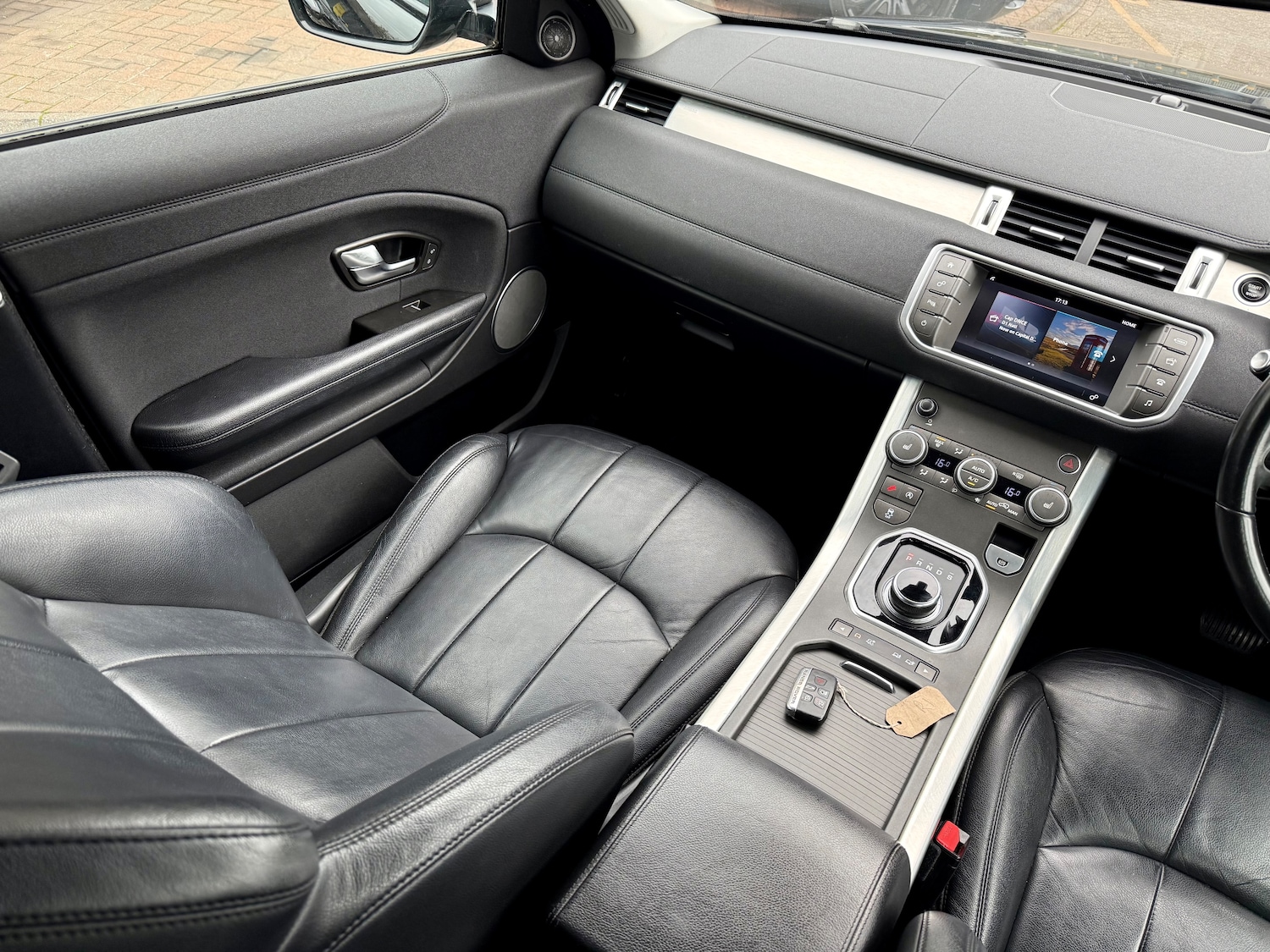 Used Land Rover Range Rover Evoque 2017 for sale - 76143663: Photo 7