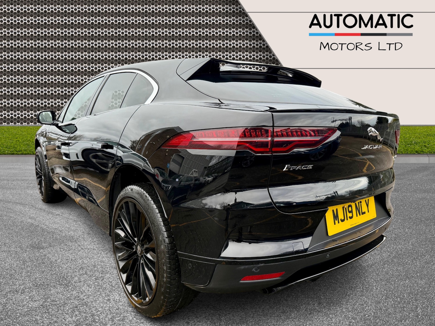 Used Jaguar I-Pace 2019 for sale - 76685568: Photo 2