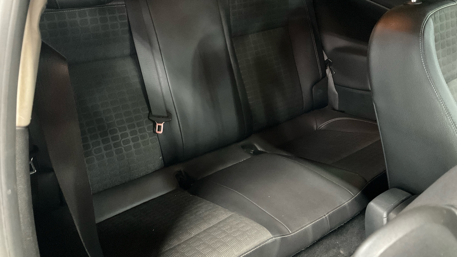 Used Vauxhall Astra GTC 2012 for sale - 77312984: Photo 8