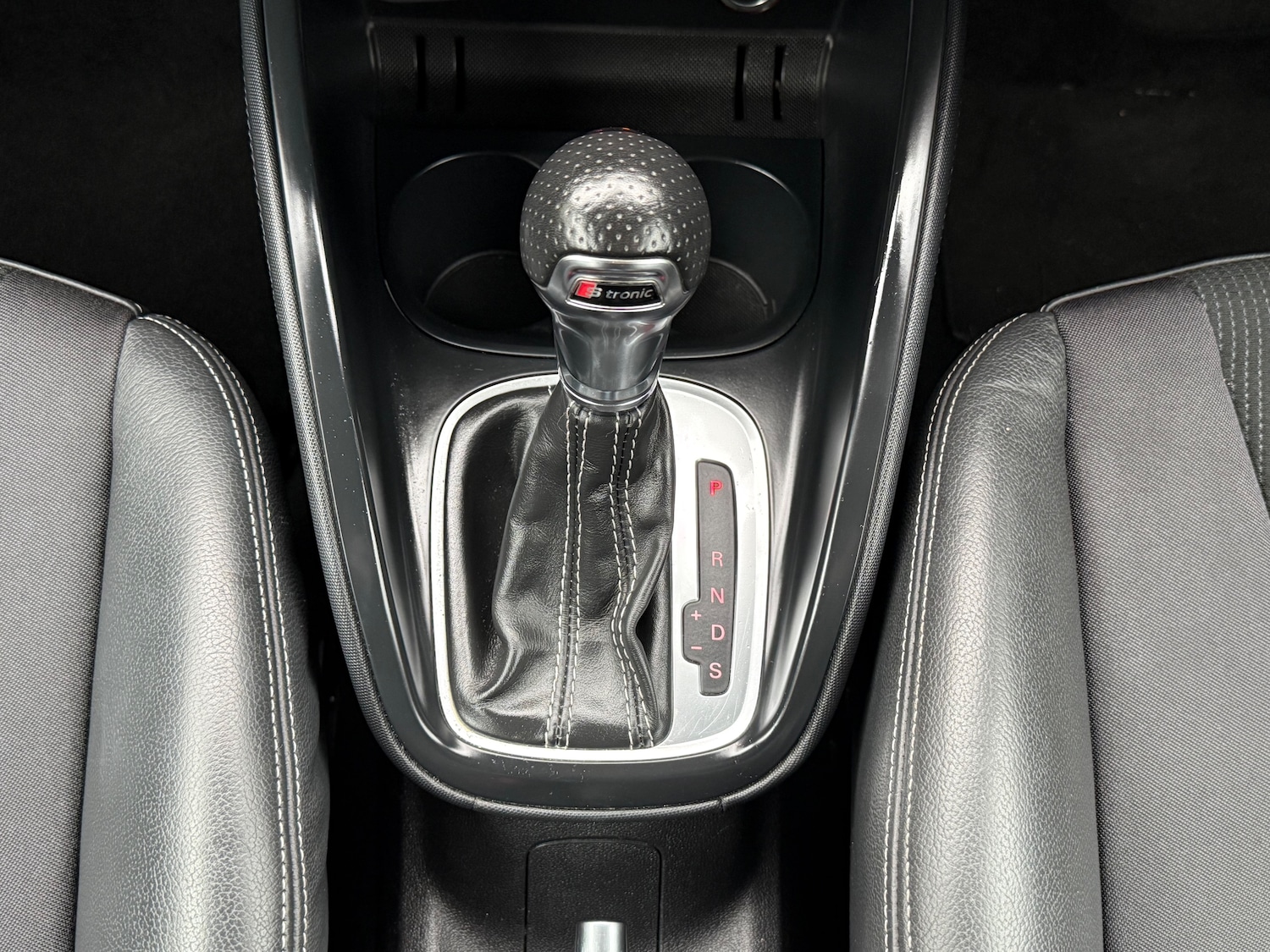 Used Audi A1 2013 for sale - 76972956: Photo 26