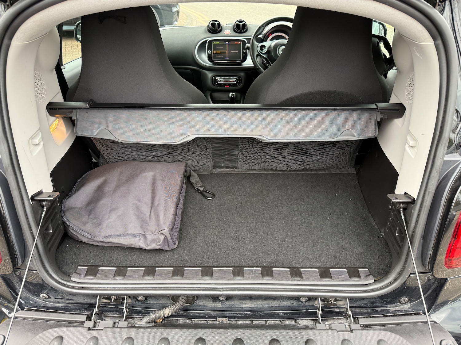 Used smart fortwo 2022 for sale - 76313817: Photo 11