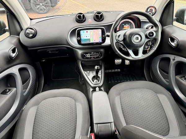 Used smart fortwo 2022 for sale - 76313817: Photo 3