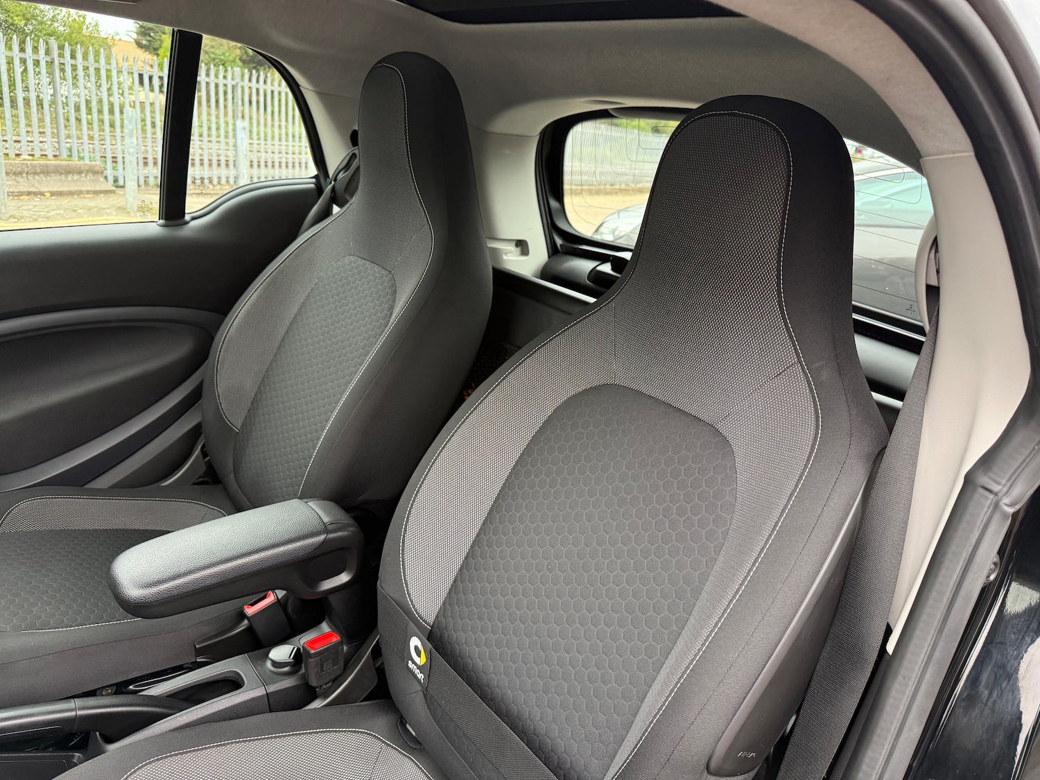 Used smart fortwo 2022 for sale - 76313817: Photo 42