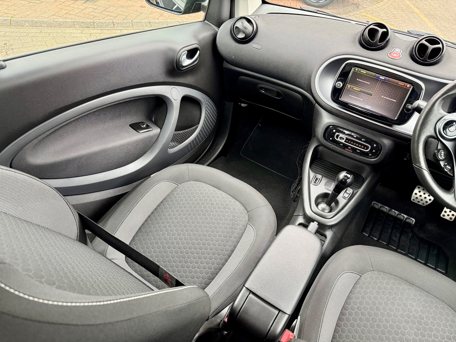 Used smart fortwo 2022 for sale - 76313817: Photo 9