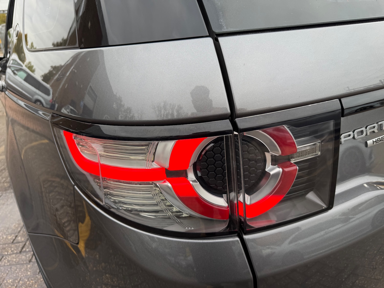 Used Land Rover Discovery Sport 2017 for sale - 76305282: Photo 24