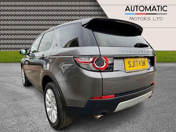 Used Land Rover Discovery Sport 2017 for sale - 76305282: Photo 2