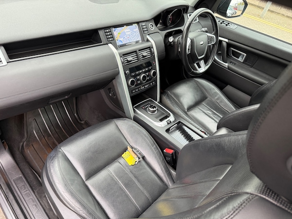 Used Land Rover Discovery Sport 2017 for sale - 76305282: Photo 37