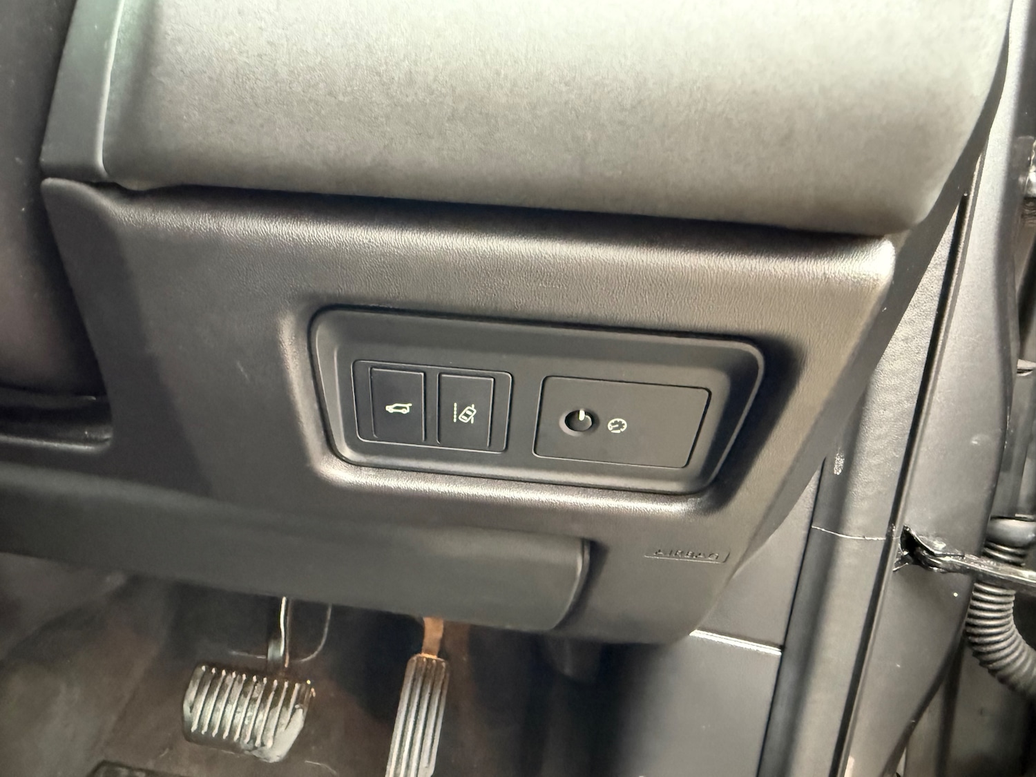 Used Land Rover Discovery Sport 2017 for sale - 76305282: Photo 53