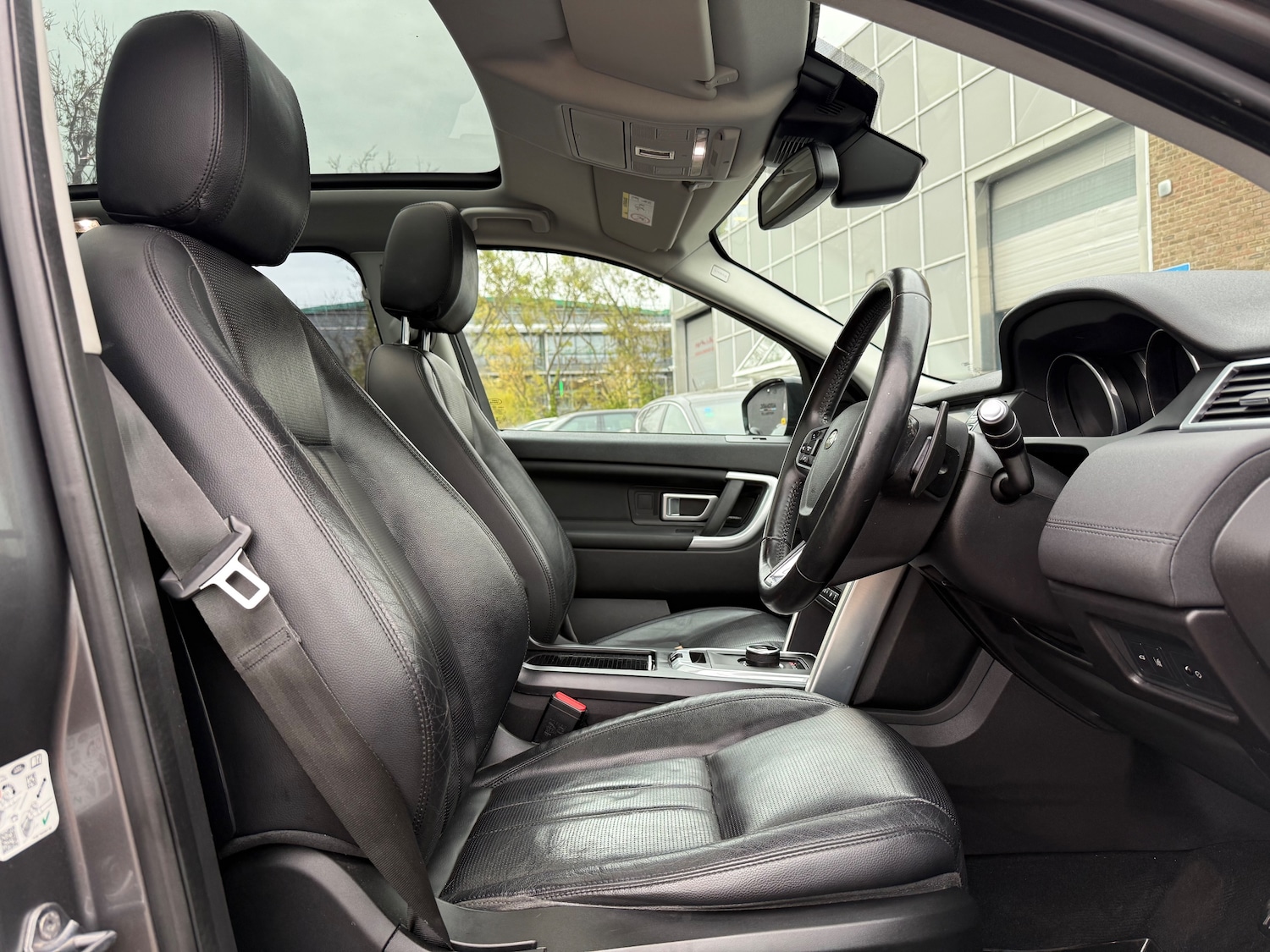 Used Land Rover Discovery Sport 2017 for sale - 76305282: Photo 55