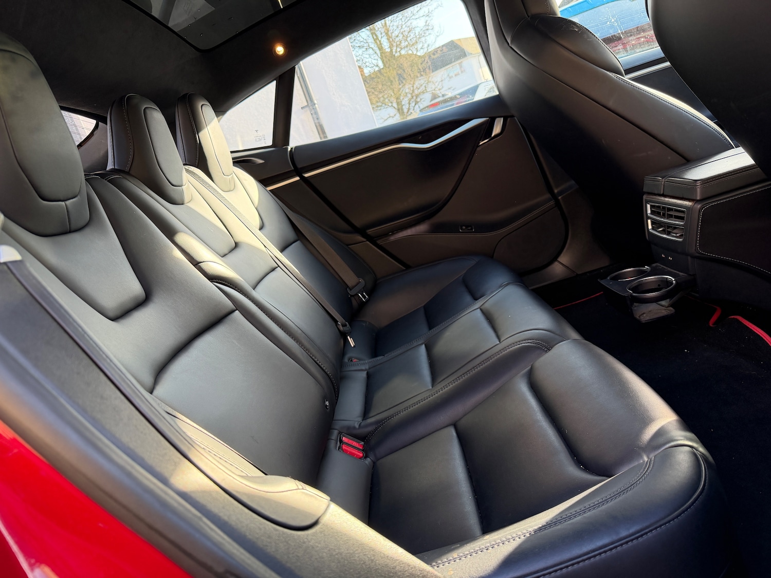 Used Tesla Model S 2018 for sale - 77113423: Photo 12