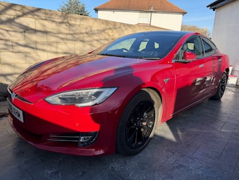 Used Tesla Model S 2018 for sale - 77113423: Photo